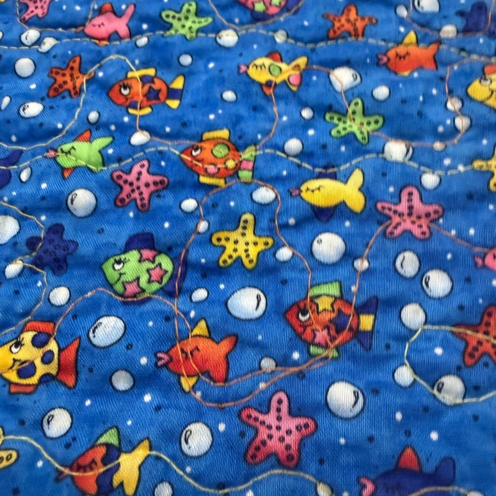 Quilters on the Rock Handcrafted Reversible Birdhouse and Fish Quilt